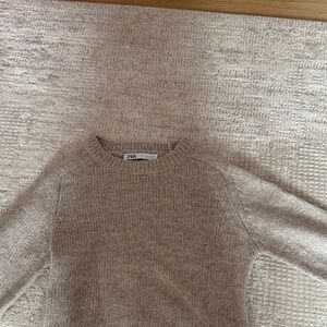 Zara Women's Light Brown Crew Neck Sweater